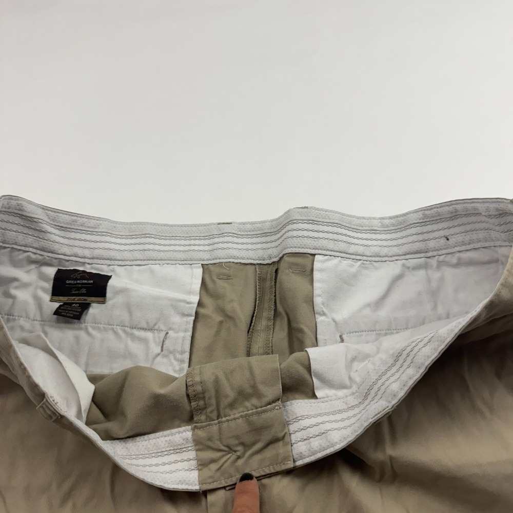 Greg Norman For Tasso Elba FIVE IRON Khaki Chino Shorts Sz 40 Cargo Pocket - Picture 9 of 11
